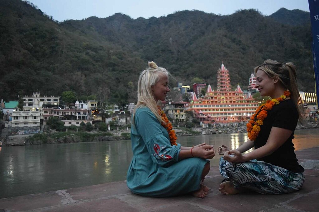 Kundalini_Yoga_Teacher_Training_in_Rishikesh