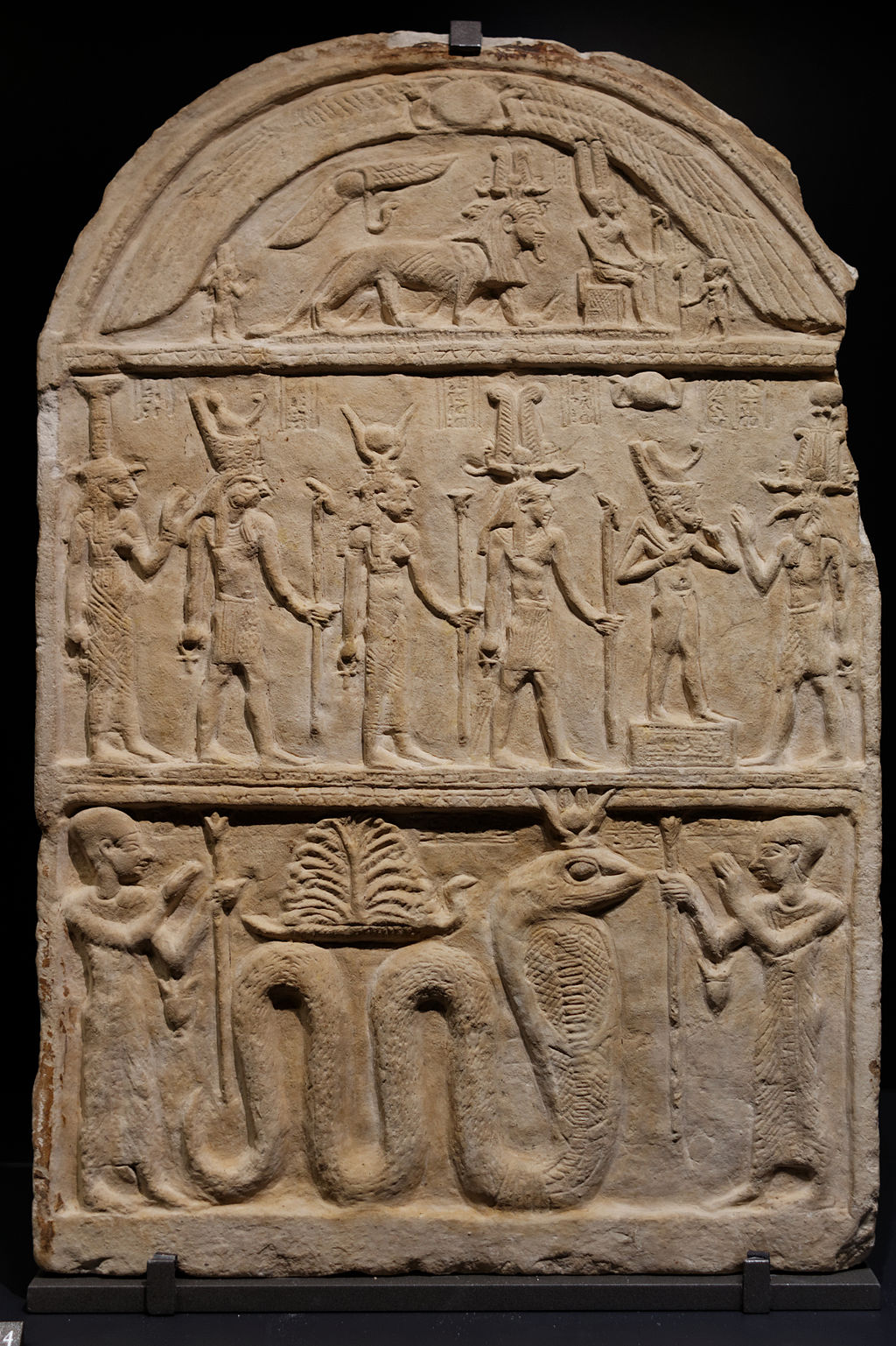 Stele_dedicated_to_the_deities_of_Behbeit_el-Hagar_Louvre_AF6728_n01
